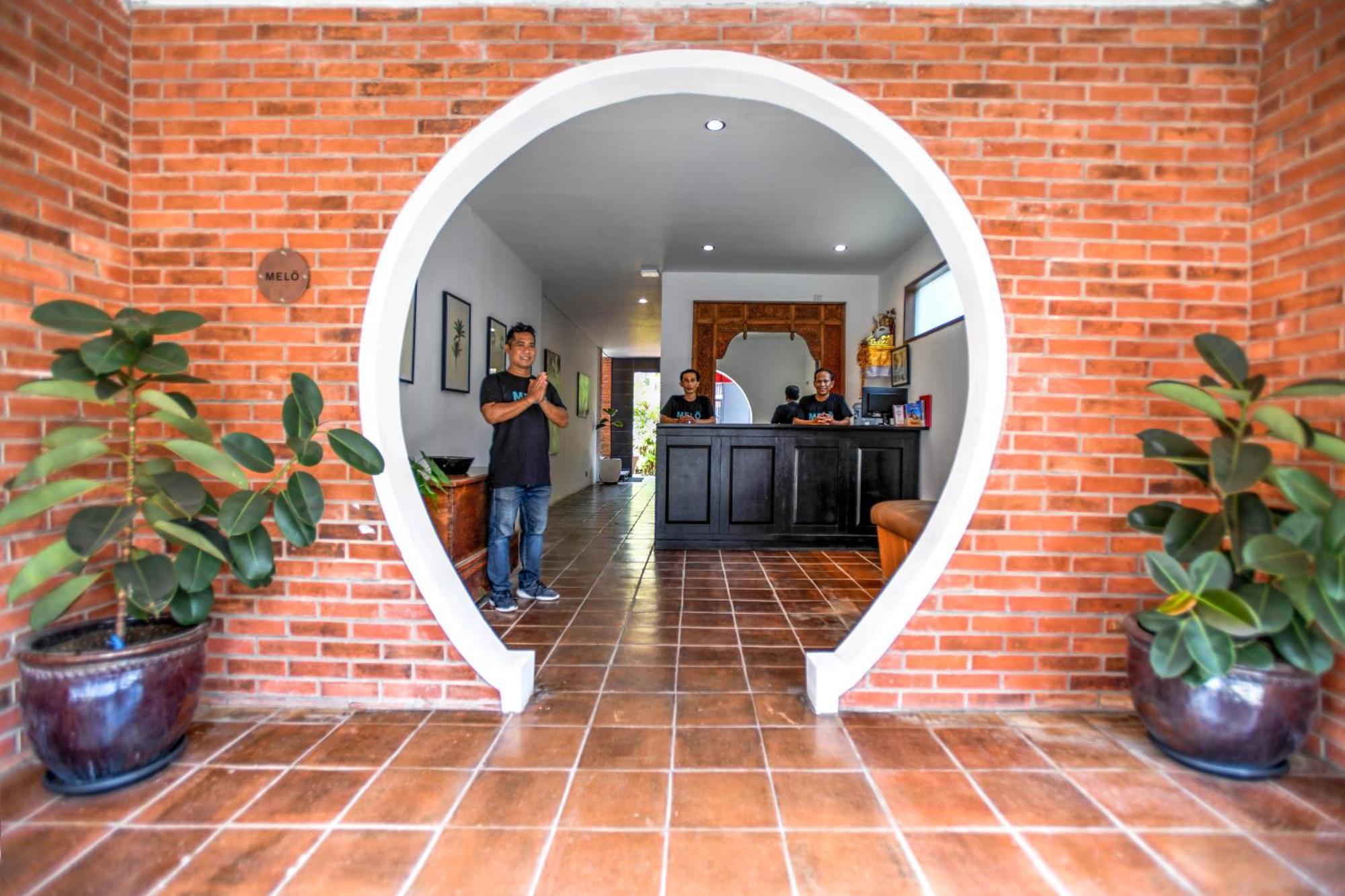 Melo Suites Hotel Seminyak Buitenkant foto